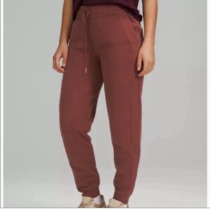 Lululemon Scuba High-Rise Jogger